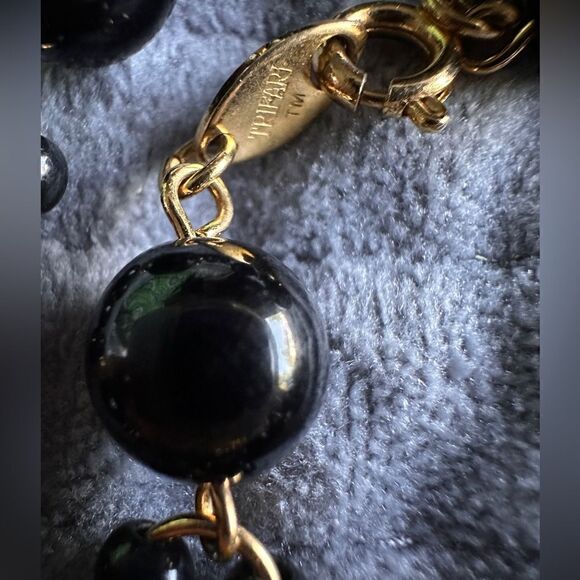 TRIFARI vintage black Crown Black Beaded and Gold Tone Choker Necklace s… - Picture 15 of 17